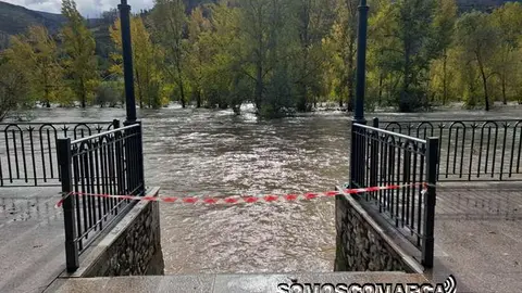 somoscomarca_obarco_malecon_riosil_crecida_2023 (1)