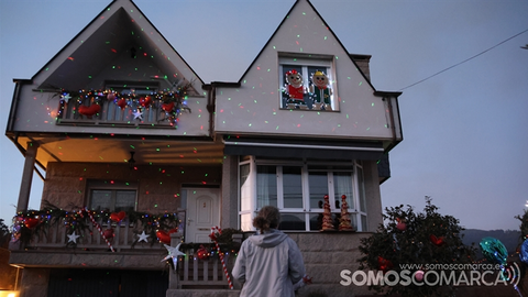 somoscomarca_231227_arcos_decoracionnavideña_casailuminadanavidad_lucesnavidad (6)