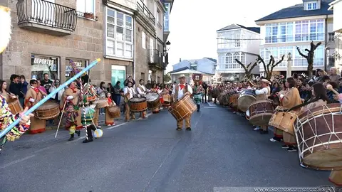 p_somoscomarca_trives_desfilefolions_entroido_2024 (5)