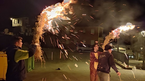 somoscomarca_240212_aveiga_entroido_fachos (5)