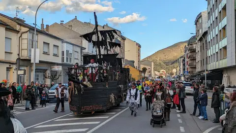 somoscomarca_240213_arua_entroido_comparsas 38