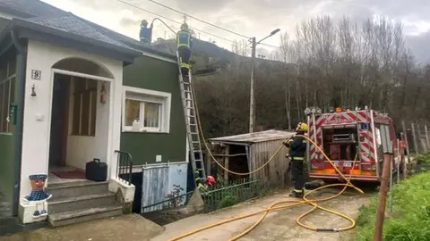 portada_somoscomarca_viloira_incendio_chimenea_casa_