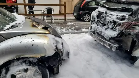 P_somoscomarca_240326_obarco_coche_incendio