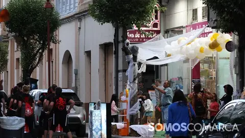 somoscomarca_240614_obarco_noiteblanca_batucada_tiendas_comercio_cca1137