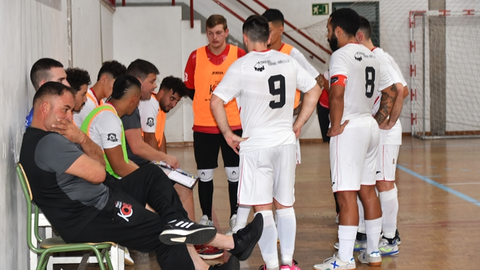 somoscomarca_20241012_obarco_calabagueiros_futbolsala_trescuñados_poiopescamar (2)