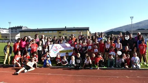 p_somoscomarca_20241117_obarco_calabagueiros_carreiradossantiños_juguetes_cruzroja (2)