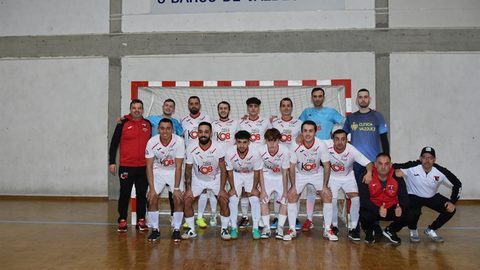 somoscomarca_20241201_pabelloncalabagueiros_futbolsala_pizarrastrescuñados_asneves (7)