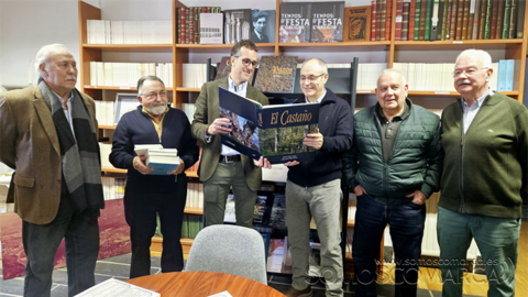 somoscomarca20250227_viloira_casagrande_iev_entregalibrosabanca_aurelioblanco_josevicente (1)