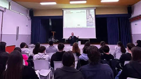 somoscomarca_arua_uned_charlas