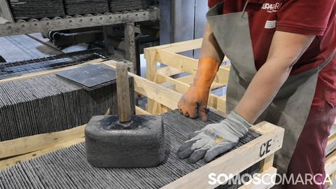 somoscomarca_pizarra_instalciónes_visitaconselleiraindustria_merelles_ (12)