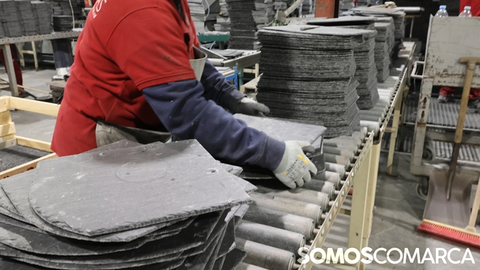 somoscomarca_pizarra_instalciónes_visitaconselleiraindustria_merelles_ (17)