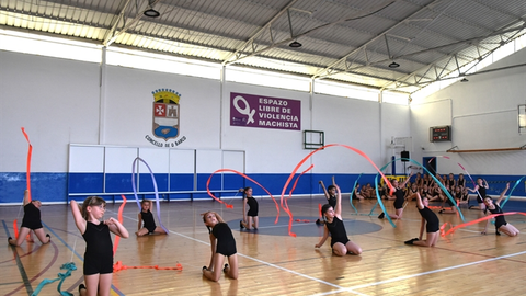 somoscomarca_20250606_obarco_pabellonvello_plazaconcello_exhibicionballet_zumba_escuelasdeportivas (19)