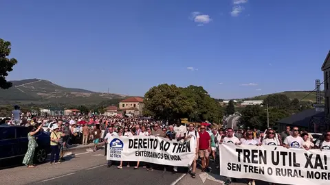 somoscomarca_20250802_agudiña_manifestacion_derechoaltren768
