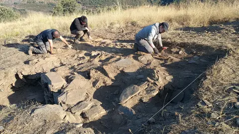 somoscomarca_carballeda_casaio_penedodoxudio_vivienda_sputniklabrego2