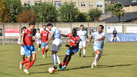 p_somoscomarca_20250921_obarco_calabagueiros_futbol_cdbarcoboiro (4)