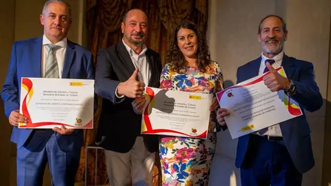 somoscomarca_20250924_madrid_diploma_entroido_orienteourensano1597