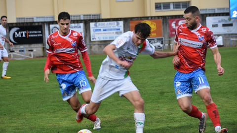 somoscomarca_20251116_obarco_calabagueiros_futbol_chorizada_cdbarcovilardebos (17)