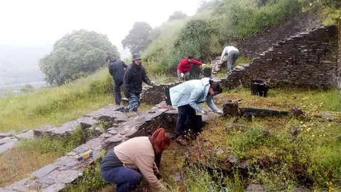 somoscomarca_202600227_viamartin_ocastelo_yacimiento_sputnik labrego3096