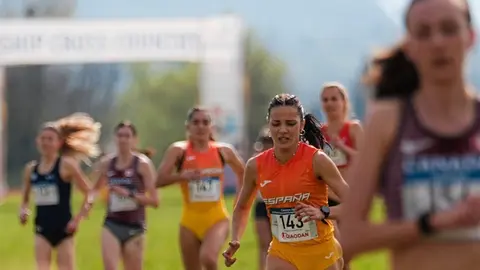 portada_somoscomarca_deporte_atletismo_inesdocampo (7)
