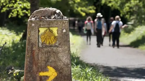 El confort de dormir en hoteles y casas rurales en el Camino de Santiago organizado