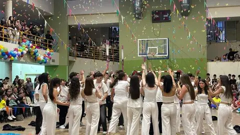 portada_somoscomarca_obarco_colegiodivinapastora_findecursograduacion (2)