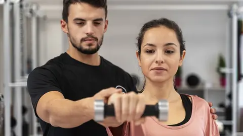 5 beneficios de entrenar con ayuda profesional