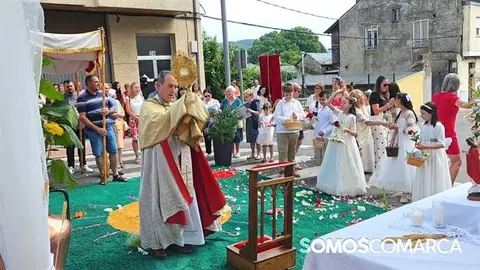 somoscomarca_20260614_viloira_fiestas_octavadecorpus_procesion (18)