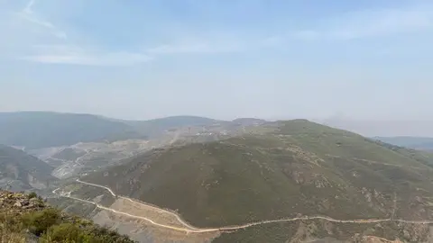 La Xunta cofinancia con 354.000 euros la mejora de la carretera de Casoio a Riodolas, vital para el sector de la pizarra en Carballeda de Valdeorras