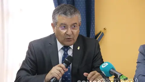 Ourense reconoce a Rafael López como emblema de la excelencia científica y el compromiso con su tierra