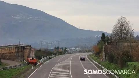 Más de 3,2 millones de euros en la mejora del firme de la N-120 en Quiroga