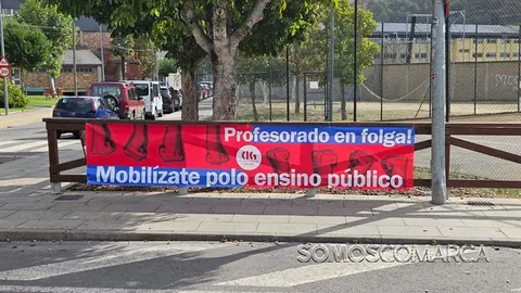 La CIG convoca paros en la enseñanza y la construcción