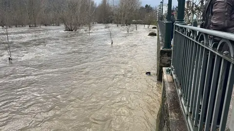 Según los registros, en ocho días ha llovido lo mismo que en todo febrero en la cuenca del Miño-Sil