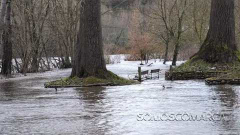 Las continuas lluvias impiden limpiar la captación de Santo Estevo y agravan los problemas de suministro de agua en A Rúa