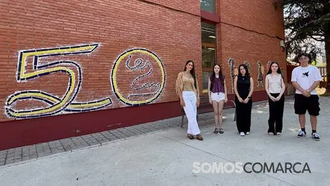 Los alumnos del IES Martaguisela que lograron la excelencia académica en la PAU reciben el reconocimiento de su instituto