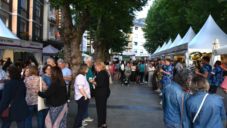 somoscomarca_20250601_viloira_feiradoviño_domingo (7)