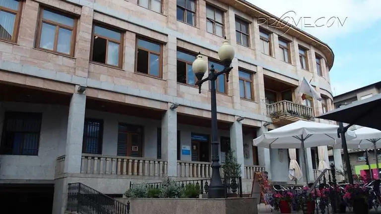 La alcaldesa de A Rúa lamenta la falta de medidas concretas tras la reunión con la Xunta