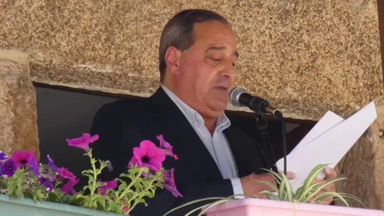 Luis Posse regresa a Petín este sábado en forma de libro