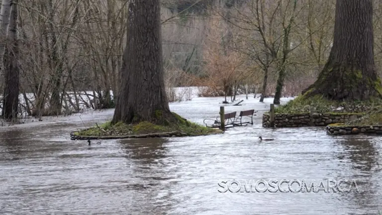 A Rúa registra pequeñas inundaciones y problemas de agua turbia tras dos meses de lluvias continuas