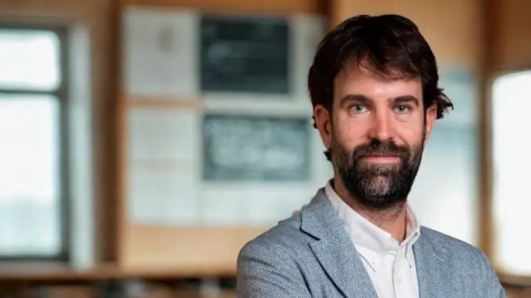 Rafa Guerrero: «La adicción no es el problema, es la solución que encuentra una persona para sobrevivir»