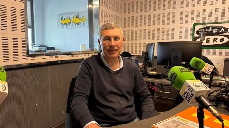 Aurentino Alonso reivindica las obras «que non lucen» pero mejorarán el saneamiento de O Barco