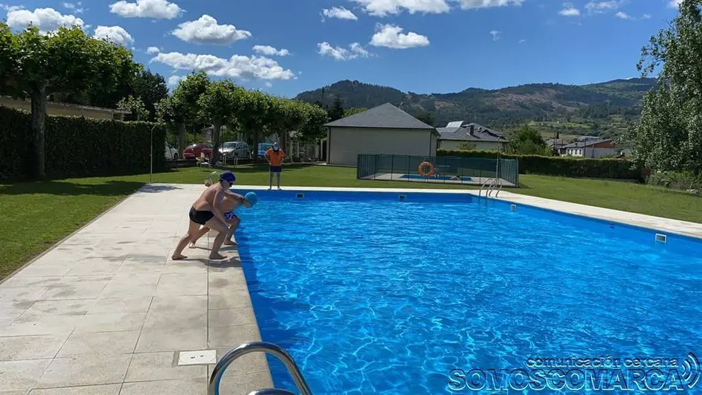 somoscomarca_petin_piscina_2021_socorrista