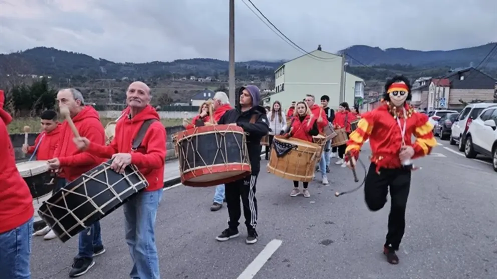 p_somoscomarca_20250201_petin_desfilefolions (2)