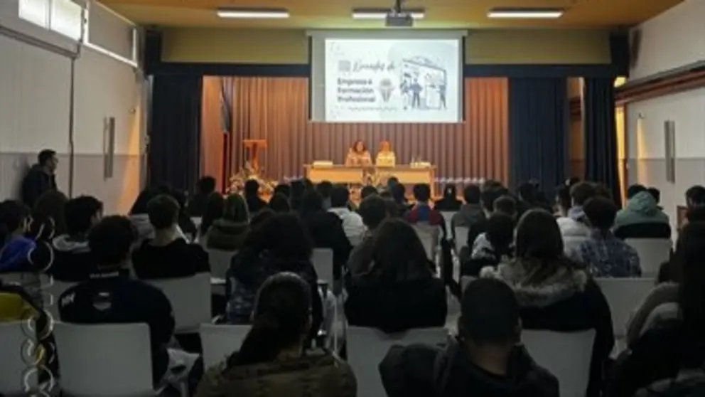 somoscomarca_20251003_obarco_ieslauroolmo7