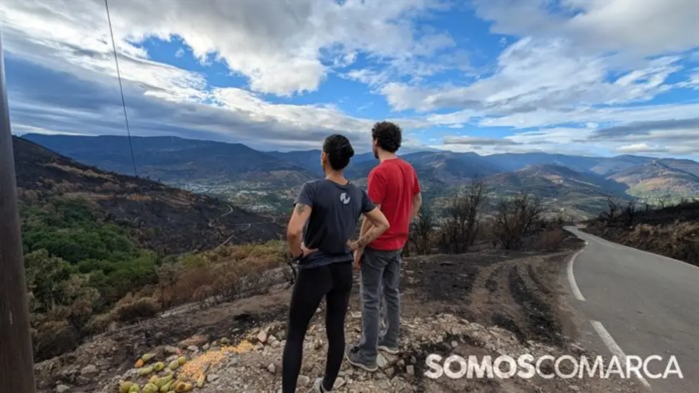 somoscomarca_santamariña_omeiral_fervenza_voluntarios_comidaanimales  (5)