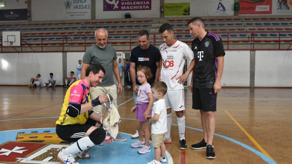 somoscomarca_20250906_obarco_calabagueiros_futbolsala_trescu&ntilde;ados_memorialjesscarrera (6)