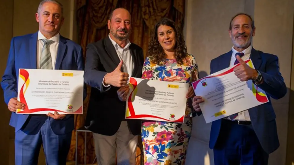 somoscomarca_20250924_madrid_diploma_entroido_orienteourensano1597