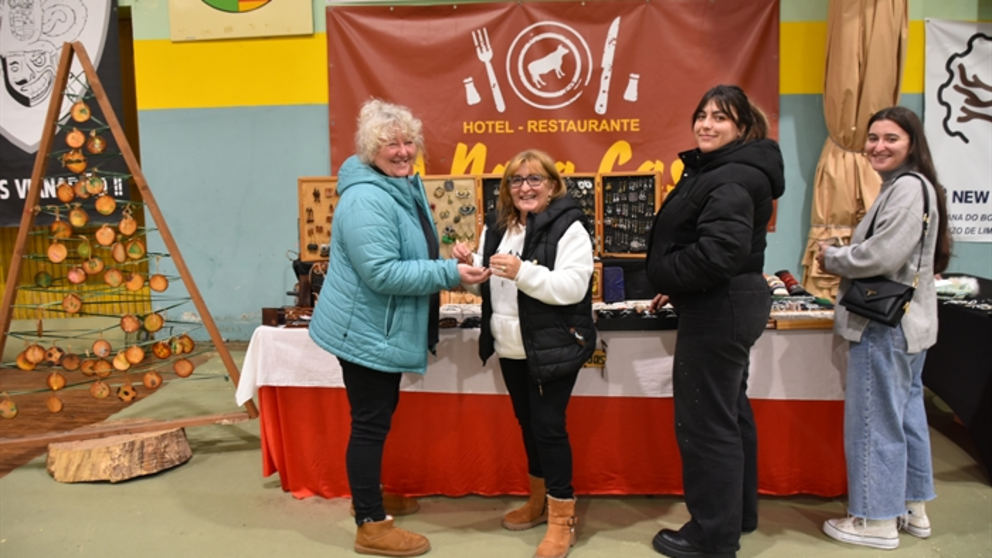 somoscomarca_20251208_vianadobolo_mercadonavidad (4)