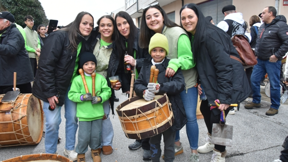 somoscomarca_20260207_villamartin_sopasdeallo_desfilefolions (7)