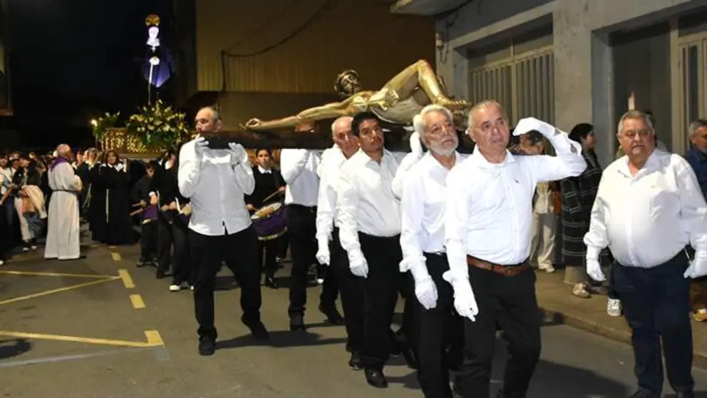 somoscomarca_20260330_obarco_semanasanta_procesion_cristodelapaz_virgenconsolacion (17)