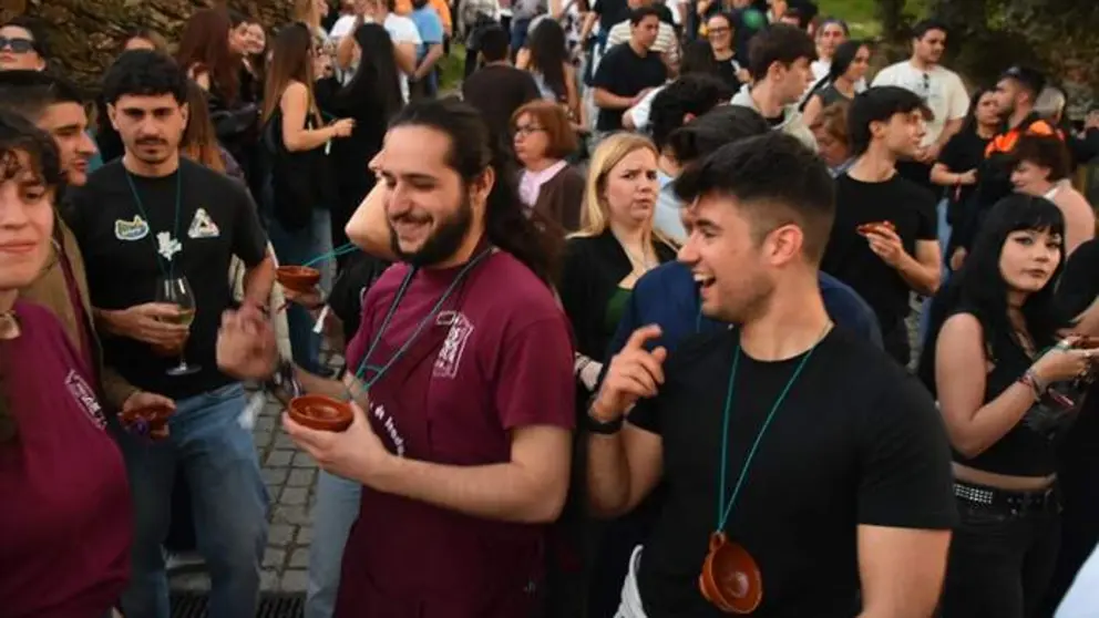 somoscomarca_20260404_larouco_seadur_rutadascovasseadur (44)